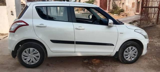 https://images10.gaadi.com/usedcar_image/4223793/original/processed_23c5a06029359ec045aa58871b79fb81.jpg?imwidth=6401