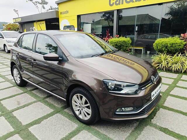 https://images10.gaadi.com/usedcar_image/4223803/original/processed_fde2336240f85a6ddd5025058aec8e35.jpg?imwidth=6400