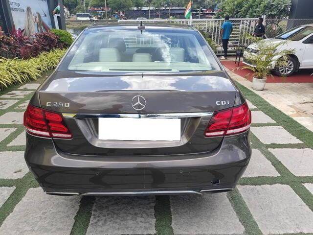 https://images10.gaadi.com/usedcar_image/4223813/original/processed_5f2aa26a7183a38682ec23f95810b22d.jpg?imwidth=6402