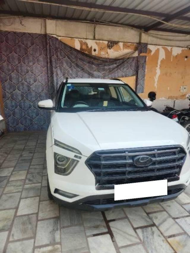 https://images10.gaadi.com/usedcar_image/4223920/original/processed_abb9b567-b5d1-4e1a-9b49-54508a2d348e.jpg?imwidth=6401