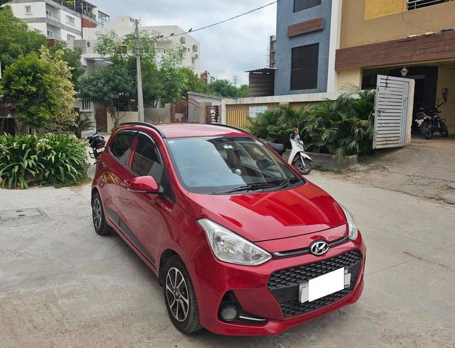 https://images10.gaadi.com/usedcar_image/4224023/original/processed_29eee86f5510c0f09130bcaa5e9fdb1c.jpeg?imwidth=6400