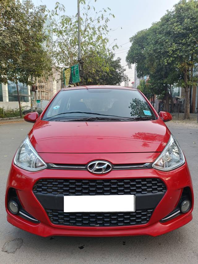 https://images10.gaadi.com/usedcar_image/4224093/original/processed_0fc40c4a556bc1ba4ea688da09dd6497.jpg?imwidth=6400