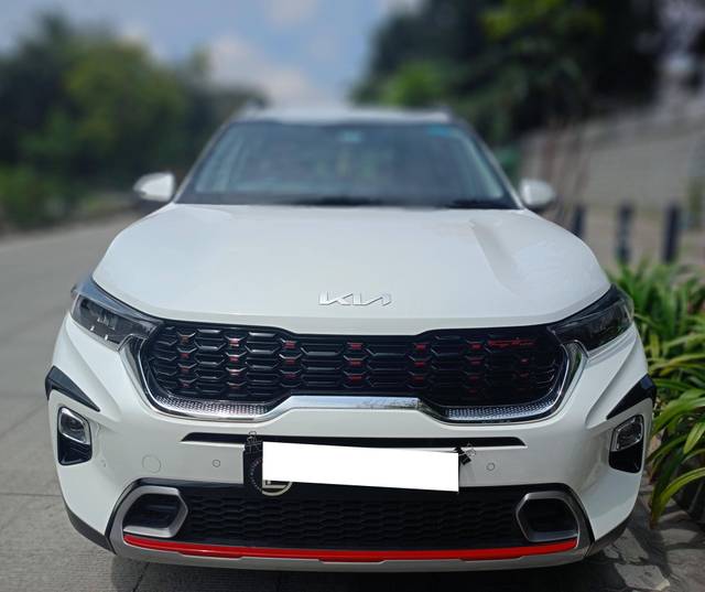 https://images10.gaadi.com/usedcar_image/4224108/original/processed_4bba947b3ca0457f53560b7703969900.jpg?imwidth=6400