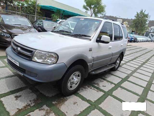 https://images10.gaadi.com/usedcar_image/4224109/original/processed_75e3bd324e3de0b73e60ea8e6545a02e.jpg?imwidth=6400