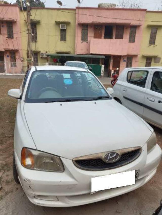 https://images10.gaadi.com/usedcar_image/4224221/original/c2f5d66d6f04888791a479d262ac50c8.jpg?imwidth=6400