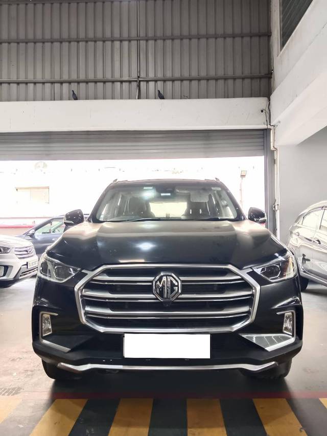 https://images10.gaadi.com/usedcar_image/4224267/original/processed_a000b913392a64088f0b3d9edf3c7e40.jpg?imwidth=6400