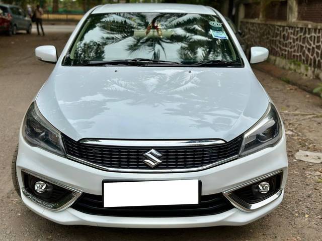 https://images10.gaadi.com/usedcar_image/4224293/original/processed_ba1a55d67904a6c7d106518242689ff3.jpg?imwidth=6401