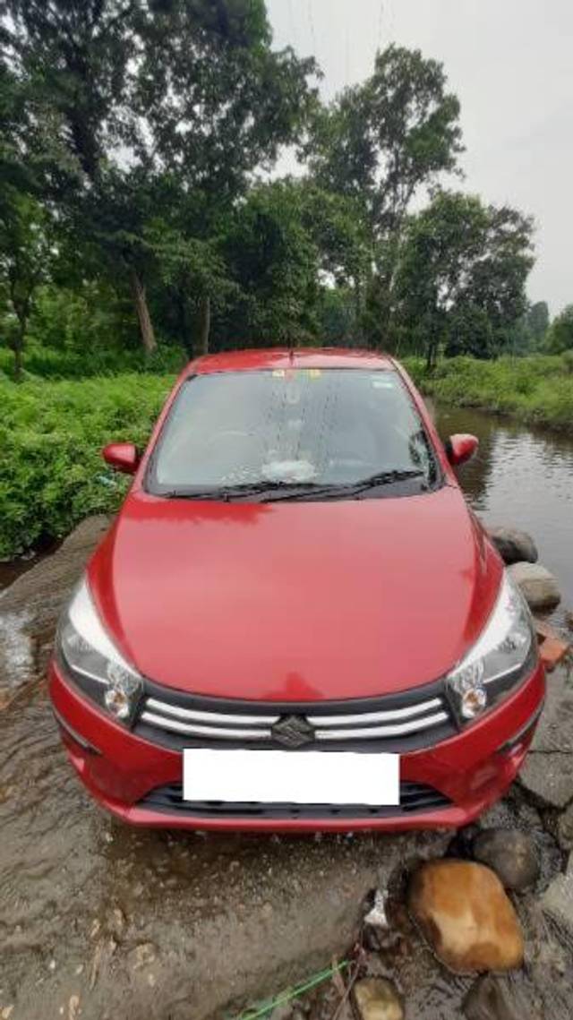 https://images10.gaadi.com/usedcar_image/4224534/original/processed_d17817dc-f769-47d3-97f4-98cb87e00a3c.jpg?imwidth=6400