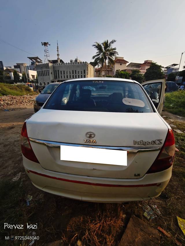 https://images10.gaadi.com/usedcar_image/4224549/original/processed_b11bc23d04b3c06deb78278f78f3d15b.jpg?imwidth=6400