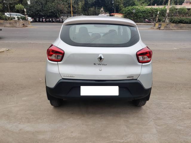 https://images10.gaadi.com/usedcar_image/4224645/original/processed_6d4fda049e876abe328dd103d37b8e78.jpg?imwidth=6401