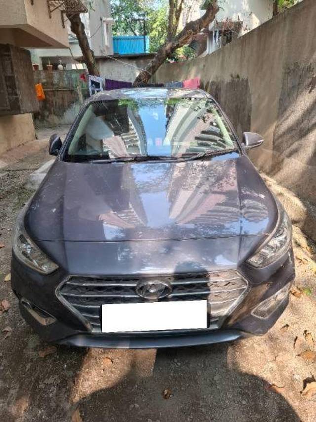 https://images10.gaadi.com/usedcar_image/4224718/original/6c9a1afd8dddb31084c2fc1e026f8c3f.jpg?imwidth=6400