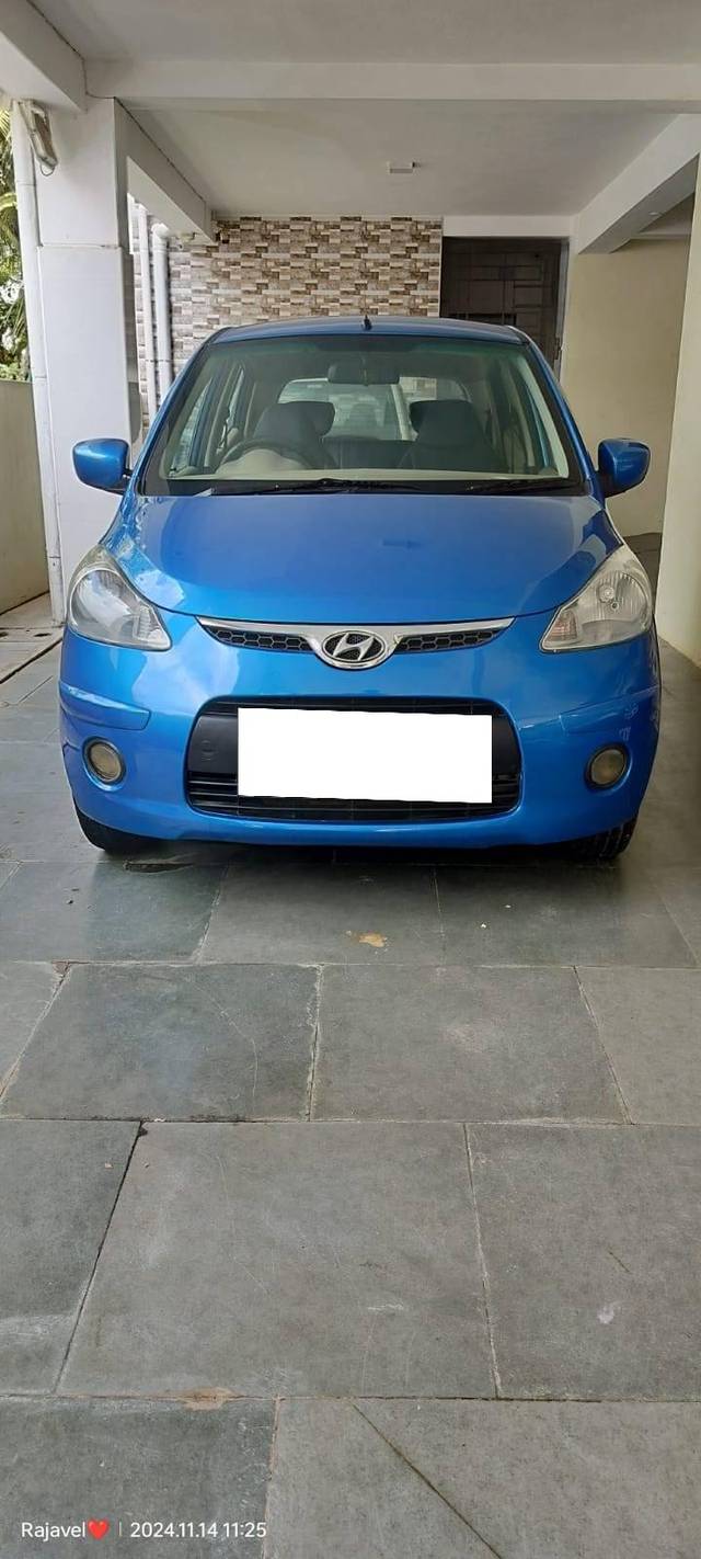 https://images10.gaadi.com/usedcar_image/4224780/original/processed_236c371fa6b205a3f2ccbc6dfbbe28c9.jpg?imwidth=6400