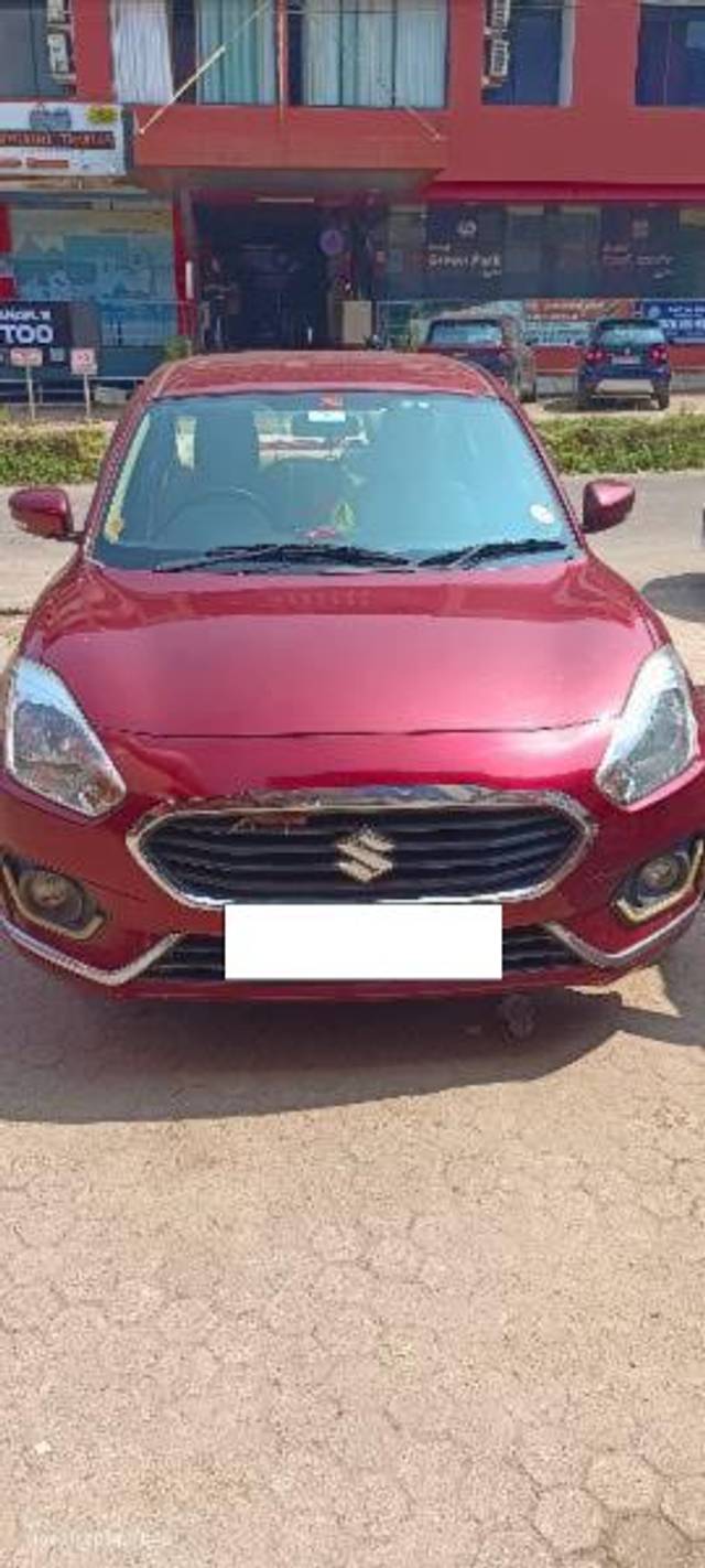 https://images10.gaadi.com/usedcar_image/4224805/original/processed_04a39d67-0ae2-4eb9-b8c8-e6e78e0e45b0.jpg?imwidth=6400