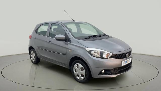 https://images10.gaadi.com/usedcar_image/4224818/original/bedb91d1fdd1329b735eee7fd96d1a1d.jpg?imwidth=6400