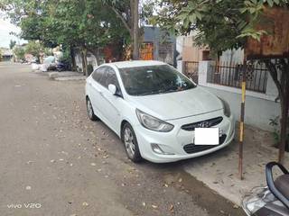 Hyundai Verna 2011-2015 Hyundai Verna 1.6 SX VTVT AT