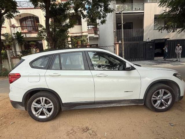 https://images10.gaadi.com/usedcar_image/4224915/original/a534becacd528cc37f3f4a74d4e0992e.jpg?imwidth=6401