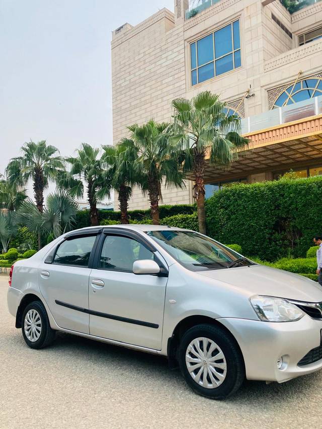 https://images10.gaadi.com/usedcar_image/4225018/original/c225fa3580386f6d17ad659295e5e79d.jpg?imwidth=6400