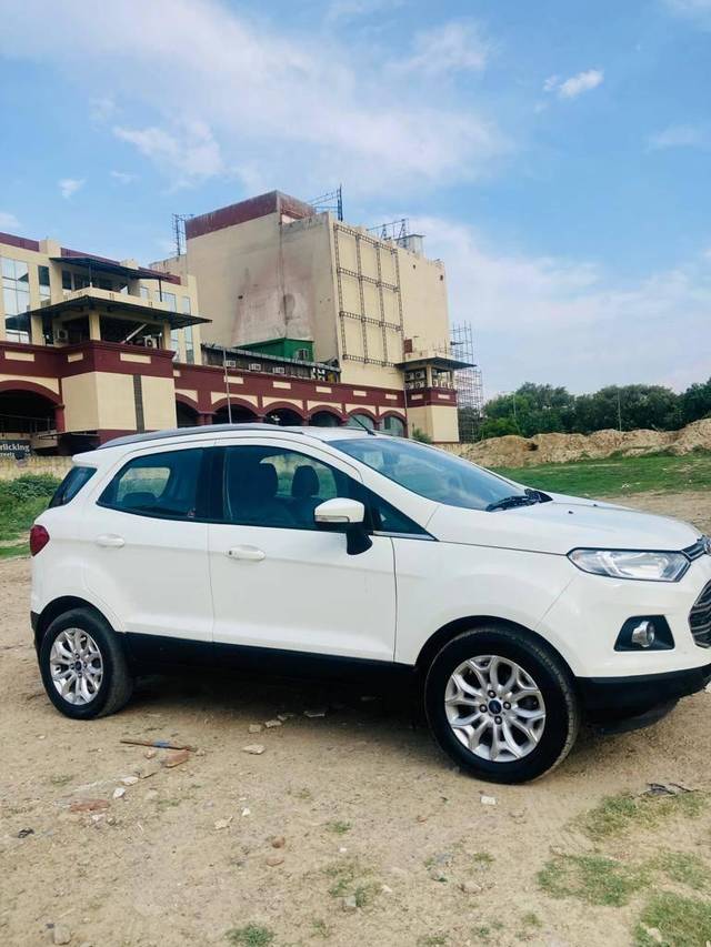 https://images10.gaadi.com/usedcar_image/4225125/original/processed_4bfd50565aedf086b0a2826c64290508.jpg?imwidth=6400