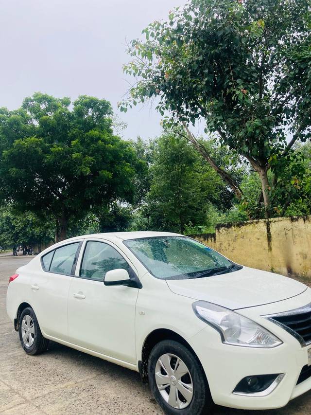 https://images10.gaadi.com/usedcar_image/4225175/original/085b5370eb5c26505641e3c926f6ac43.jpg?imwidth=6400