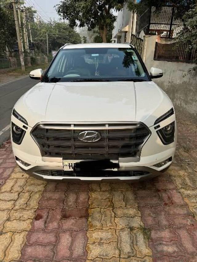 https://images10.gaadi.com/usedcar_image/4225275/original/processed_4394a6ae-eb07-40f3-8cd5-ddff65eca207.jpeg?imwidth=6402