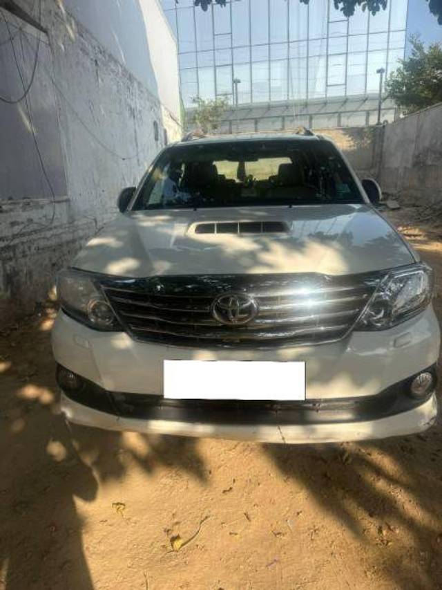 https://images10.gaadi.com/usedcar_image/4225331/original/0cc06f6f1da42e16fc6c41727b923a0c.jpg?imwidth=6400