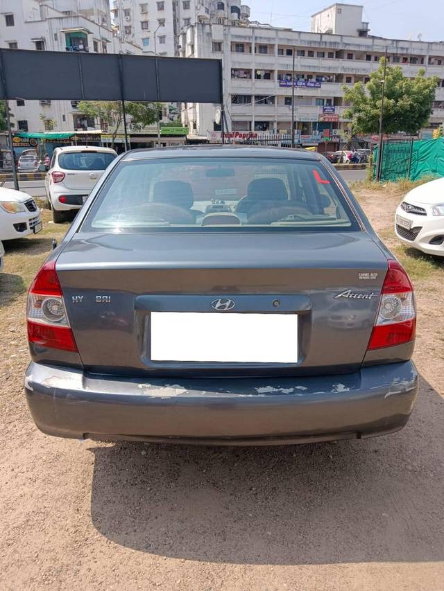 https://images10.gaadi.com/usedcar_image/4225464/original/processed_b0f5aaa395bcd951b2adbd1436720133.jpg?imwidth=6402