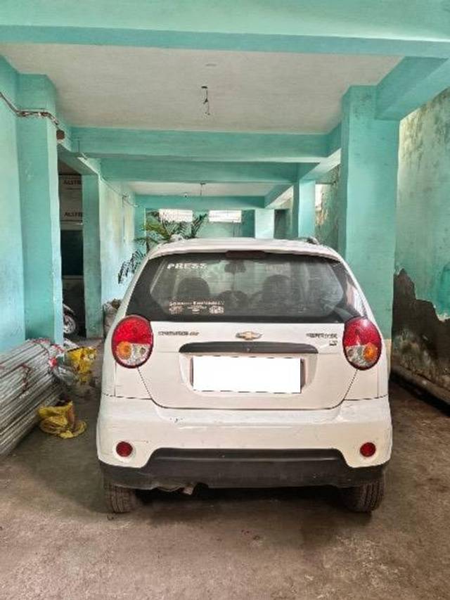 https://images10.gaadi.com/usedcar_image/4225470/original/processed_dd471037-4a10-496f-902e-9970c2fc7813.jpeg?imwidth=6401