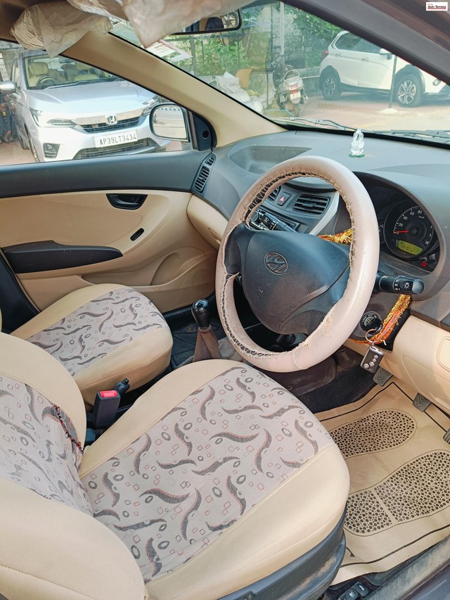 Second-hand 2015 Hyundai EON Era for sale in Rajahmundry-4