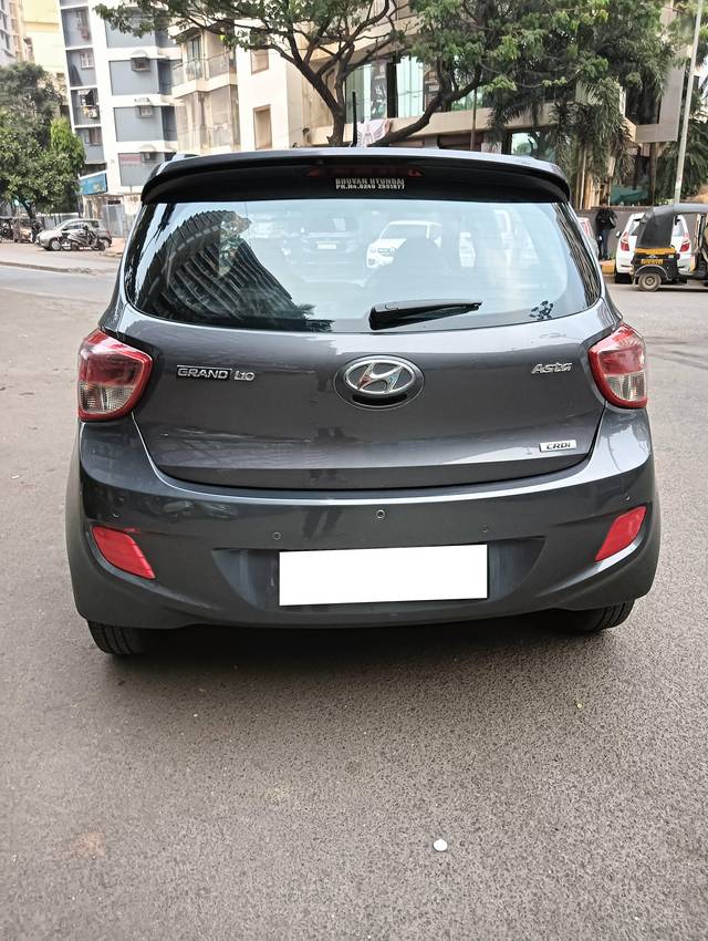 https://images10.gaadi.com/usedcar_image/4225945/original/processed_fcdc2dfc449165bb7889708953427908.jpg?imwidth=6401