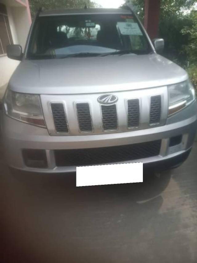 https://images10.gaadi.com/usedcar_image/4226009/original/processed_6c8678fd-09d2-4a6a-a953-e3d2c2ae5756.jpg?imwidth=6402