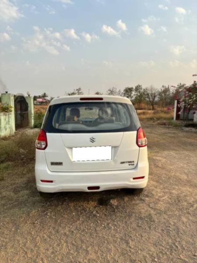 https://images10.gaadi.com/usedcar_image/4226120/original/processed_4d3e4c1b-659f-4fcb-bd18-2c6962d423d9.jpg?imwidth=6402