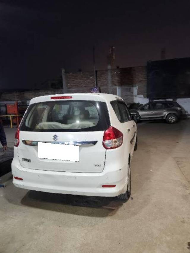 https://images10.gaadi.com/usedcar_image/4226164/original/processed_dd5cb85d-5728-40e1-b44d-25adb281539e.jpg?imwidth=6401