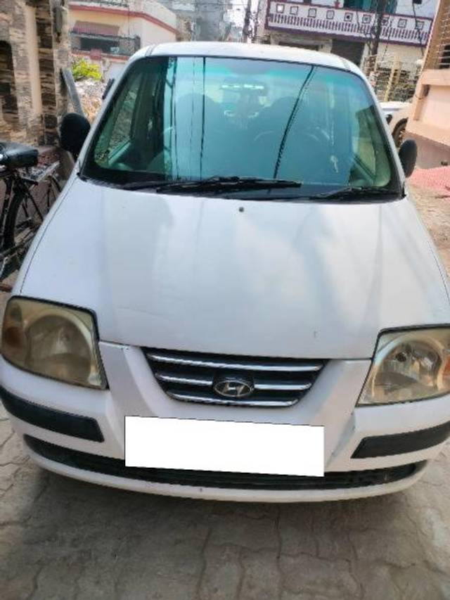 https://images10.gaadi.com/usedcar_image/4226175/original/processed_9e7d45d5-ac09-448e-aee1-ab1521a56462.jpg?imwidth=6400