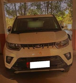 Mahindra KUV 100 NXT Mahindra KUV 100 NXT G80 K8 5Str BSIV