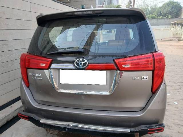 https://images10.gaadi.com/usedcar_image/4226349/original/processed_5a0d5c2f-53bc-4daf-b351-33dec9ed9202.jpg?imwidth=6401