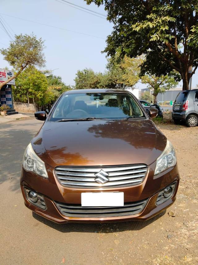 https://images10.gaadi.com/usedcar_image/4226551/original/processed_e24e35688bbe3bf86c89c07f92023688.jpeg?imwidth=6400