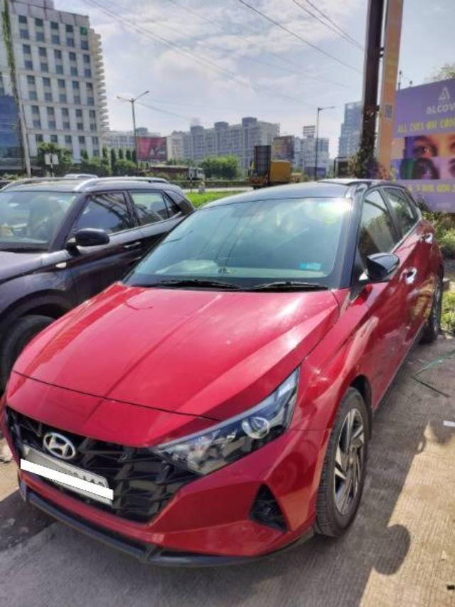 https://images10.gaadi.com/usedcar_image/4226583/original/processed_bb627cba-6f02-496d-af63-2cad43680b13.jpg?imwidth=6402