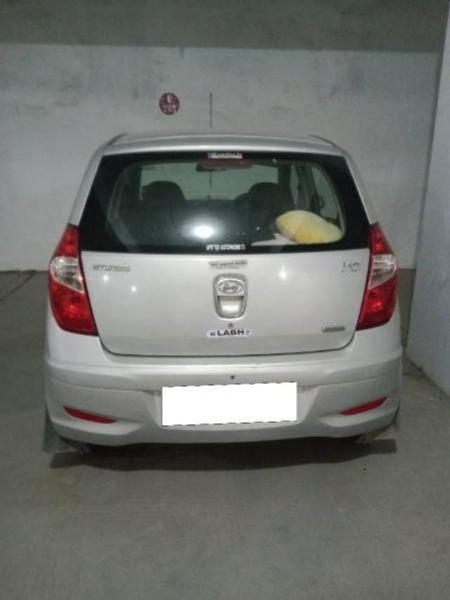 https://images10.gaadi.com/usedcar_image/4226631/original/ee3c70de3c93677643441ec8a3b17ae5.jpg?imwidth=6400