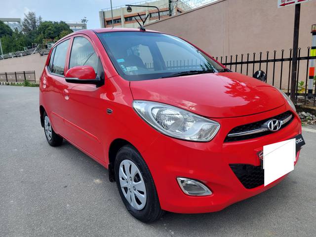 https://images10.gaadi.com/usedcar_image/4226651/original/processed_776b6a1d57c5f41d30b5c438944b2477.jpg?imwidth=6400