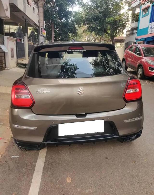 https://images10.gaadi.com/usedcar_image/4226653/original/processed_a73f6fc4-6b2d-4669-a420-05b2d0dc89d4.jpg?imwidth=6401