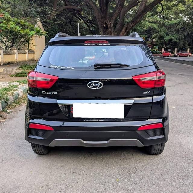 https://images10.gaadi.com/usedcar_image/4226663/original/processed_e73e6ad7c1da62a4dc5201e8b183f195.jpg?imwidth=6402