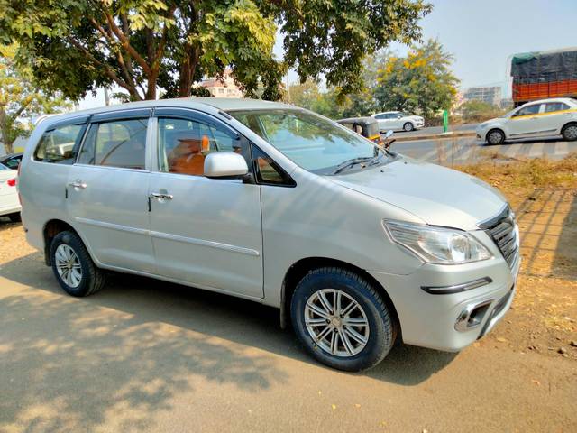 https://images10.gaadi.com/usedcar_image/4226745/original/f7b195a78dce9870fbb26097243f8113.jpeg?imwidth=6400