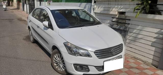 https://images10.gaadi.com/usedcar_image/4226761/original/processed_eda77997-9236-4b19-baa4-2df2c022feb1.jpg?imwidth=6400