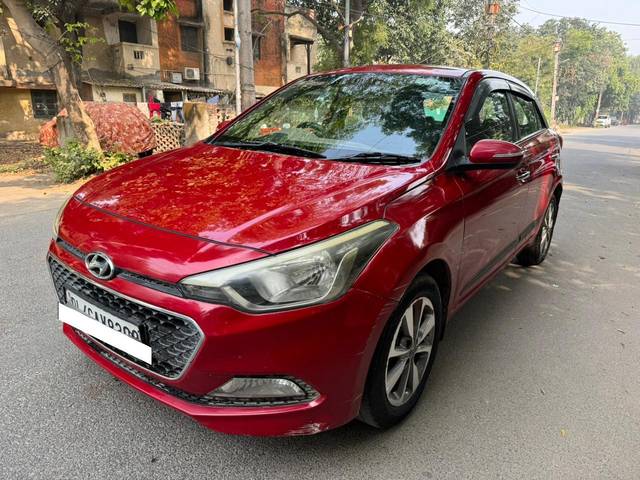 https://images10.gaadi.com/usedcar_image/4226794/original/processed_4791120b5fb113066a5de3174b93e120.jpeg?imwidth=6402