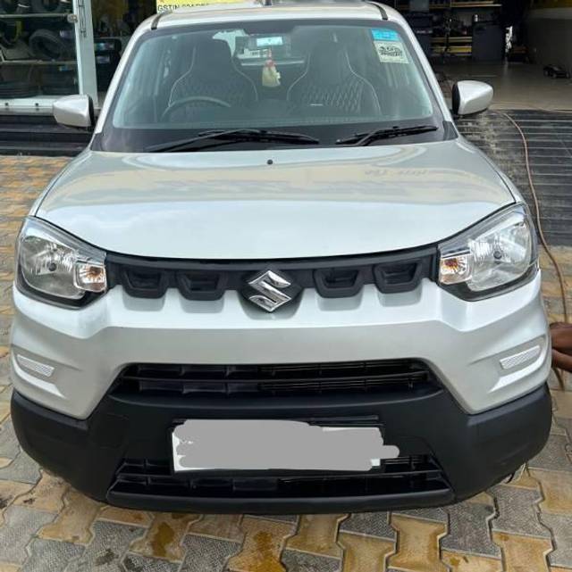 https://images10.gaadi.com/usedcar_image/4226811/original/processed_f4d443a5-3841-4514-b5c0-208e461796d8.jpg?imwidth=6400