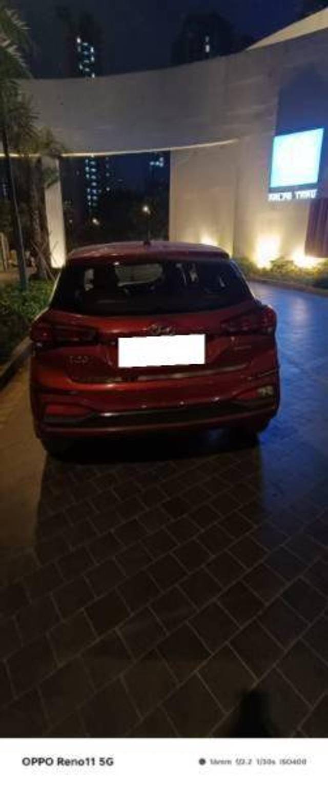 https://images10.gaadi.com/usedcar_image/4226844/original/a88033c07d396523838b68e08d9533a9.jpg?imwidth=6401