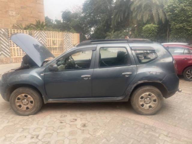 https://images10.gaadi.com/usedcar_image/4226845/original/be0827f85078559985d298b386930fc7.jpg?imwidth=6402