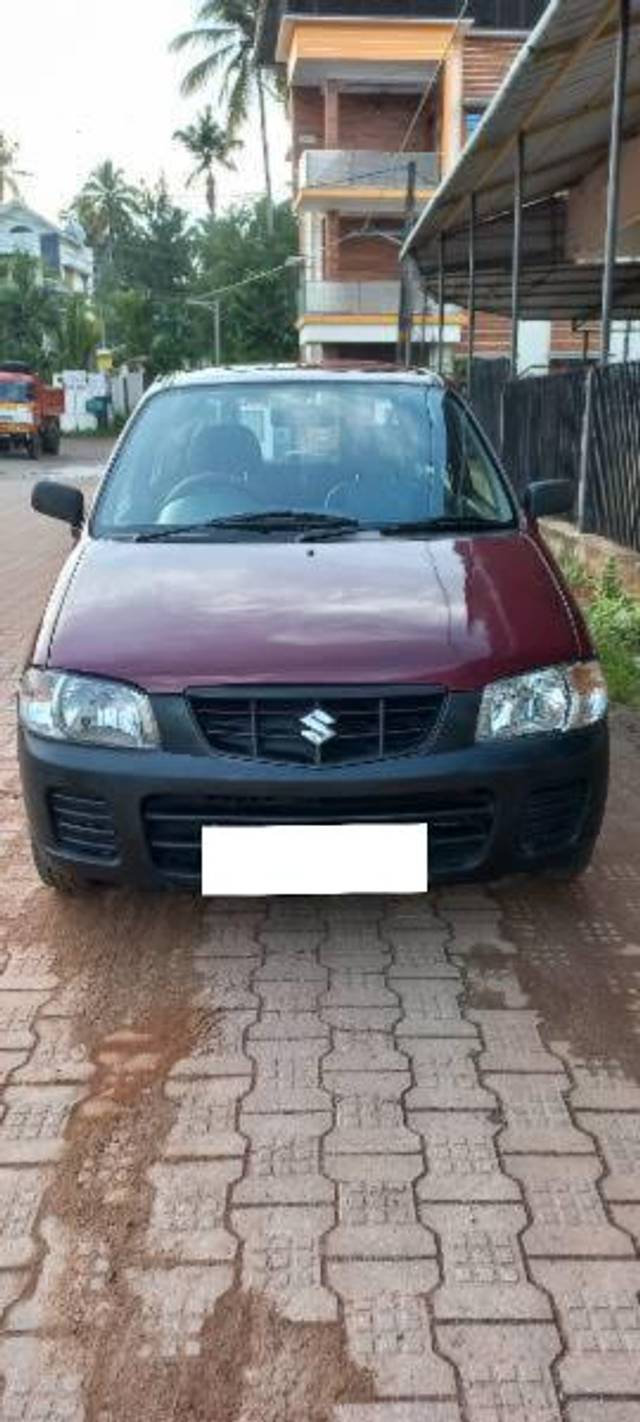 https://images10.gaadi.com/usedcar_image/4226956/original/processed_7af6cde3-353a-47eb-bca1-7524348cd7ec.jpg?imwidth=6400