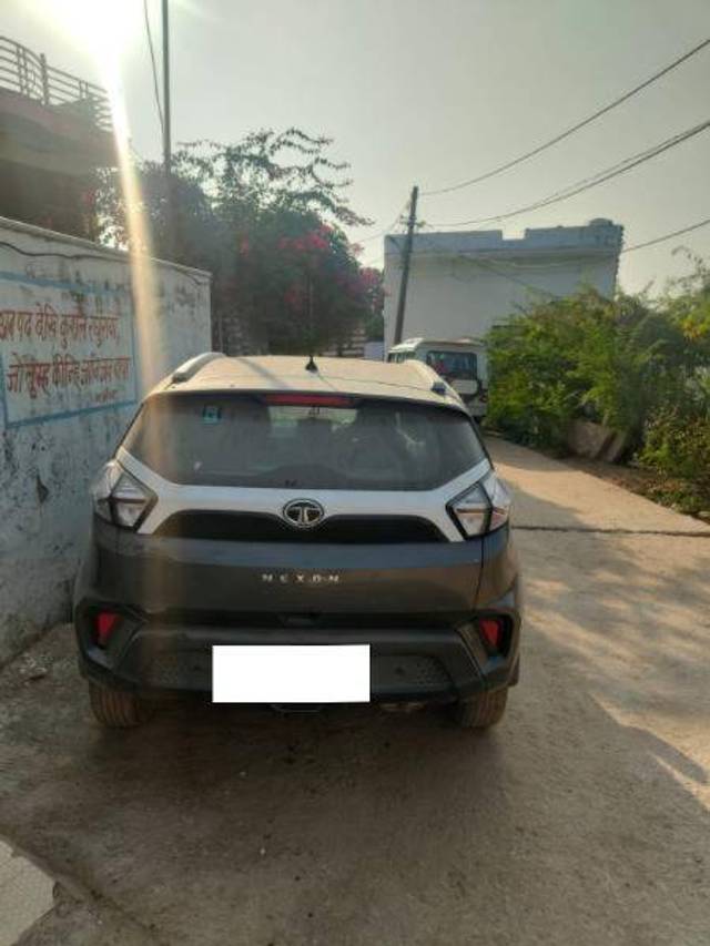 https://images10.gaadi.com/usedcar_image/4226985/original/cf2243b424dd6c8a71ae42e11454be50.jpg?imwidth=6401