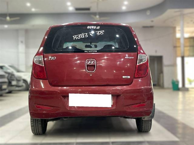 https://images10.gaadi.com/usedcar_image/4227035/original/processed_5a88dcdf3e1e5cb952b470305d79f0a5.jpg?imwidth=6401